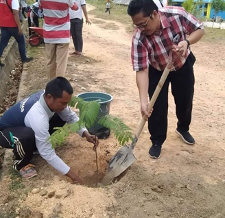 KEGIATAN-SEMINAR-DAN-PENANAMAN-POHON-BULAN-MARKET-2020-3