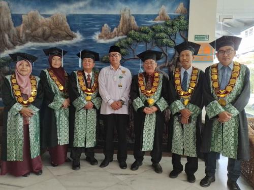 Foto-Bersama-Pimpinan-dan-Kaprodi-STAIMU-TPI